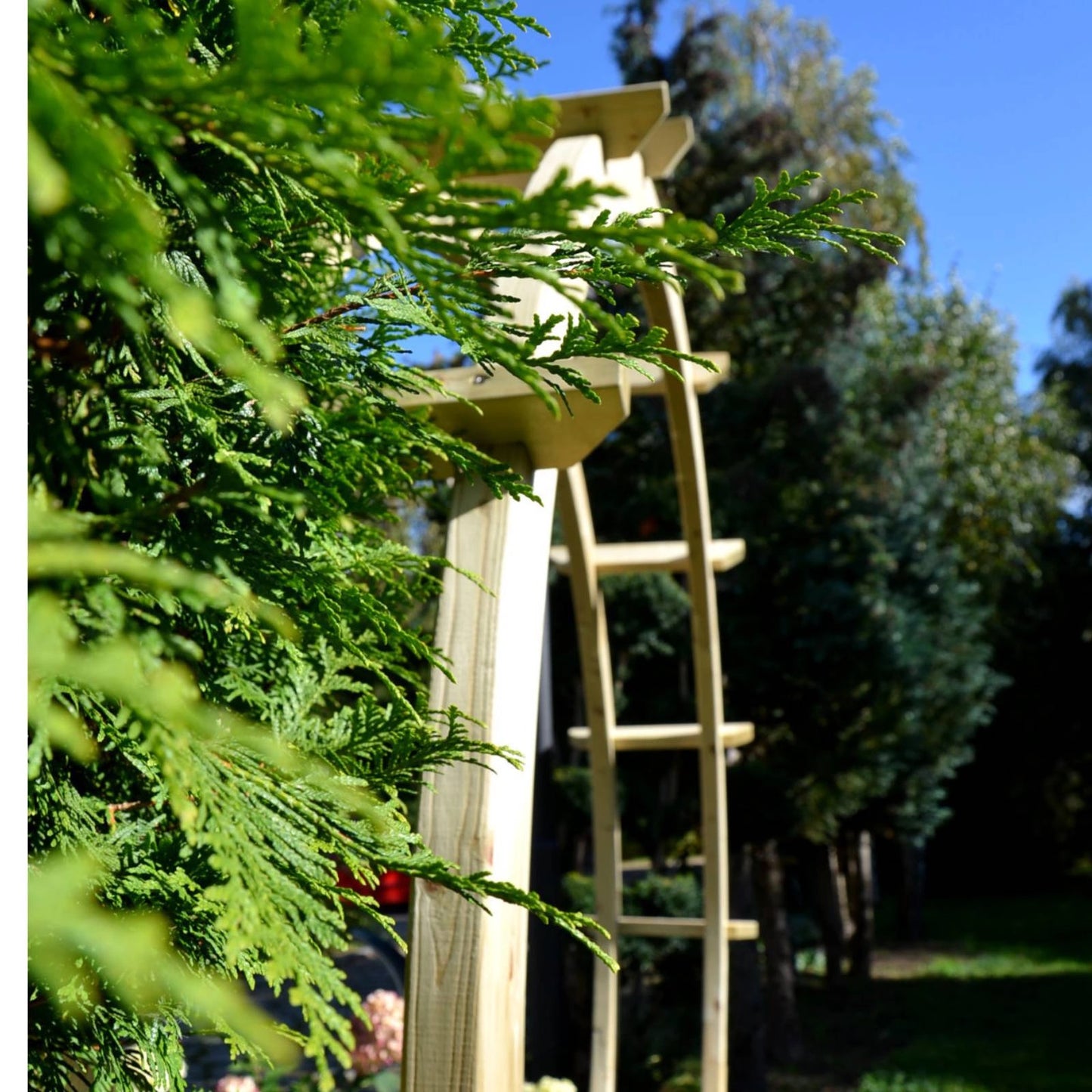 Runde Pergola aus Holz