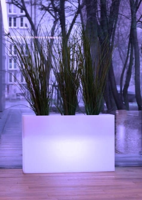 Beleuchteter rechteckiger LED-Pflanzkübel Lungo Maxi Light 80 cm – RGB + Fernbedienung