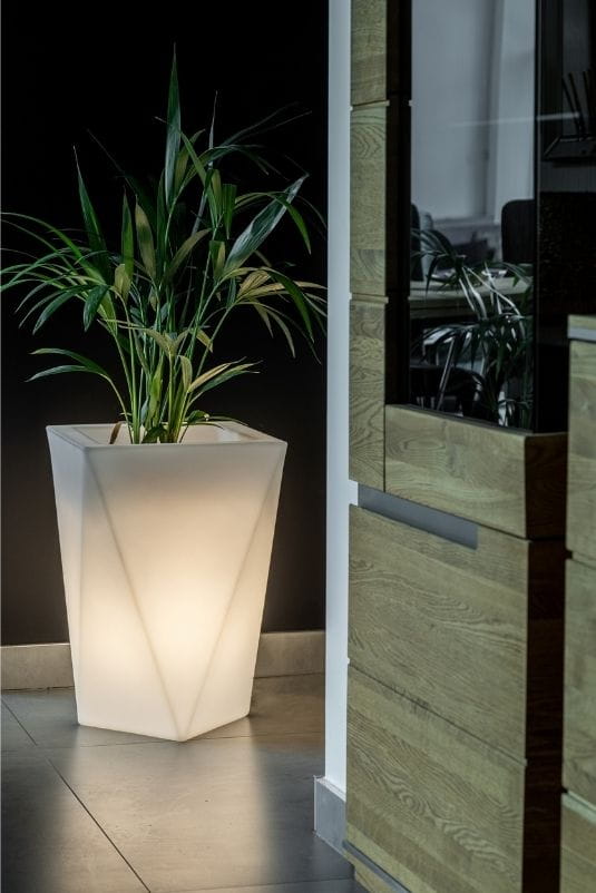 Moderner LED-Pflanzkübel Monumo Vaso Light kaltweiß 60 cm