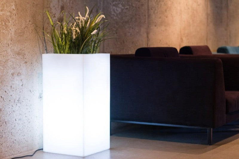 Beleuchteter hoher LED-Blumentopf Tower Pot Light 70 cm – Kaltweiß 6000K