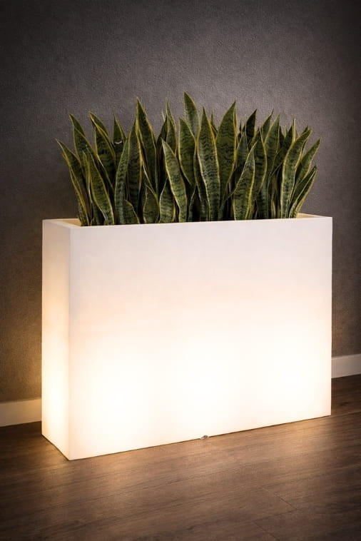 Beleuchteter rechteckiger LED-Pflanzkübel Lungo Grande Light 85 cm – RGB + Fernbedienung