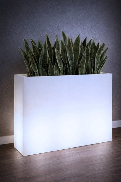 Beleuchteter rechteckiger LED-Pflanzkübel Lungo Grande Light 85 cm – RGB + Fernbedienung