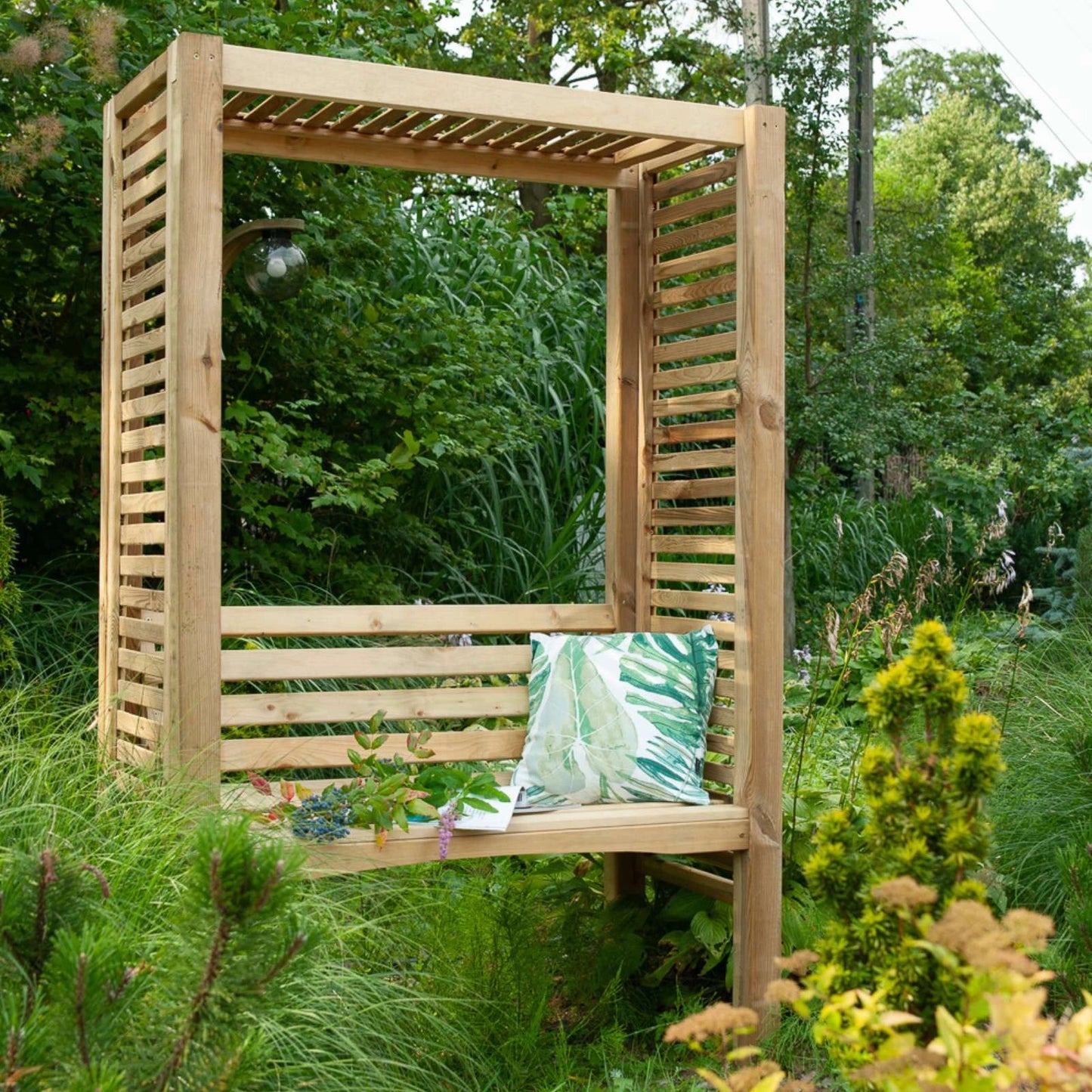 Köln Pergola mit Bank
