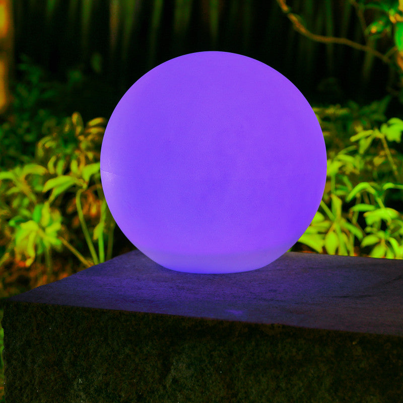 Solar-Gartenkugel Ø 20 cm – LED-Leuchte mit weißem Licht und Farbwechsel